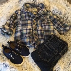NWOT Oshkosh lil’ boy’s flannel🥳